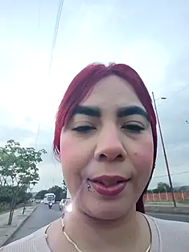 Snapshot of KathaDanger chatting on 11/29/25, 10:24 KathaDanger online show from 11/29/25, 10:24