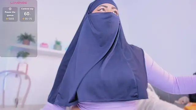 jazmin anbar online show from 10/16/25, 07:04