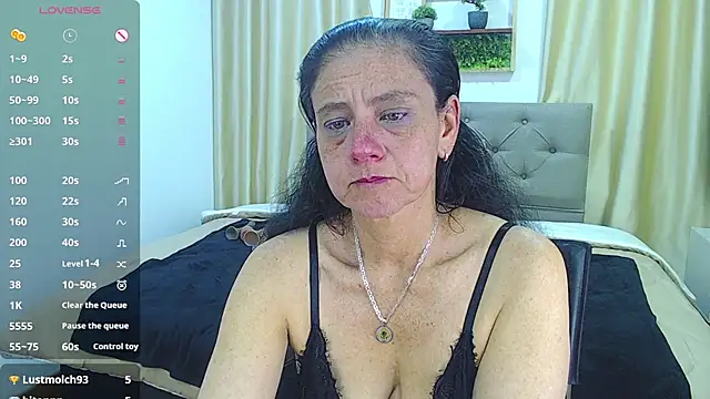 sasi luna online show from 11/23/25, 04:45