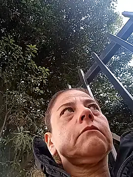 sasi luna online show from 02/06/26, 01:25