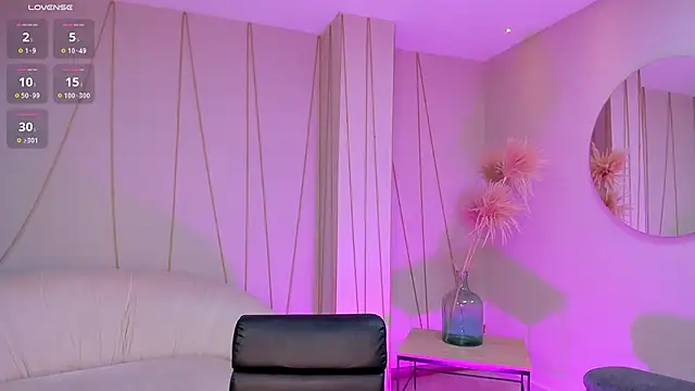 BellaCarteer  online show from 02/20/25, 02:57