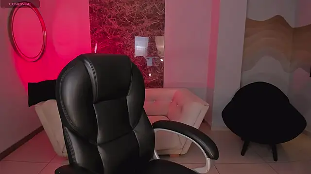 BellaCarteer  online show from 10/28/25, 12:30