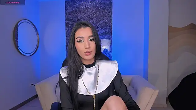 BellaCarteer  online show from 10/31/25, 12:28