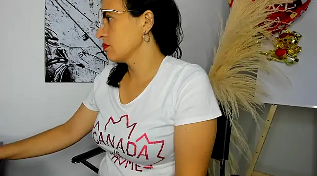 africa holmes online show from 02/22/25, 01:33