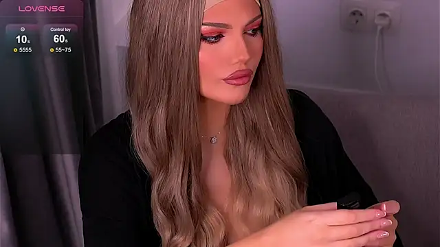 Graciane Lee online show from 09/24/25, 12:19