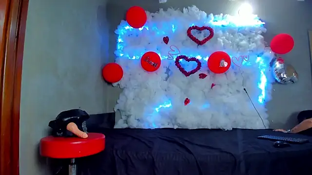 ladies of pleasure69 online show from 02/25/25, 06:53