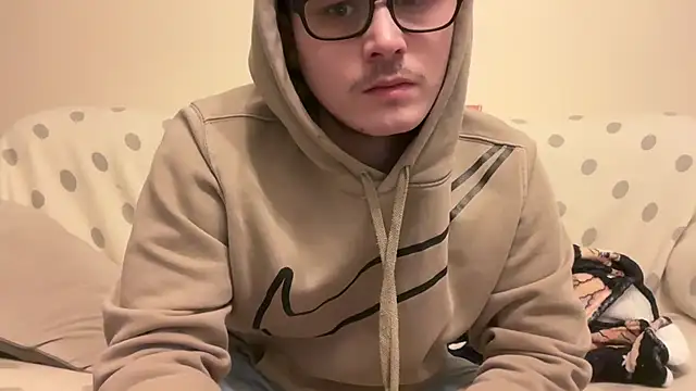 sissy brit online show from 12/13/24, 10:08