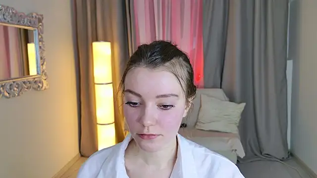 Lana  Cute  online show from 02/25/26, 02:16