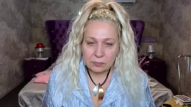 Penelope Pinky online show from 01/29/25, 08:04