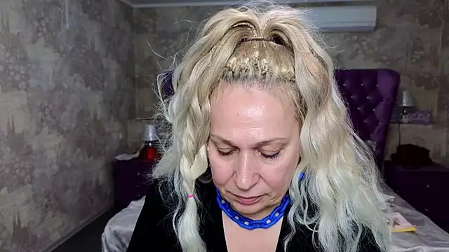 Penelope Pinky online show from 01/31/25, 08:01