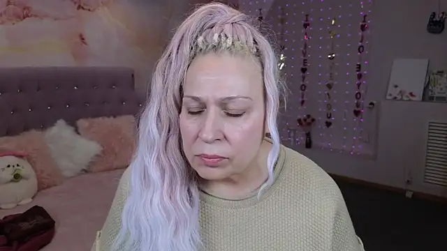 Penelope Pinky online show from 03/14/25, 02:30