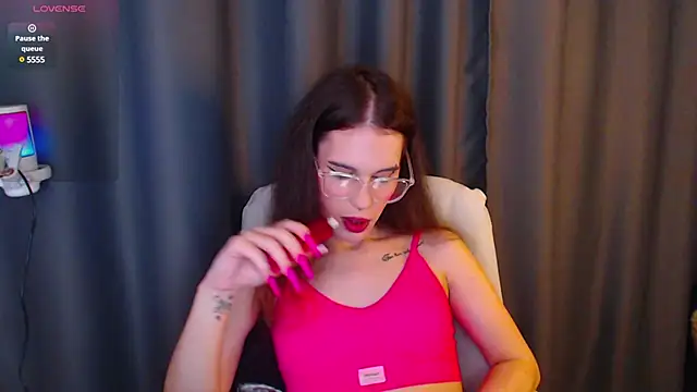 Cassie Bae online show from 03/06/25, 07:43