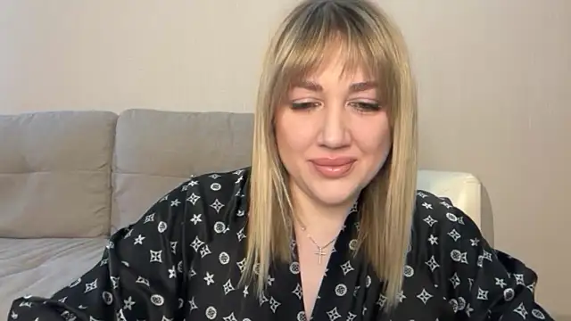 VickyLove047 online show from 04/05/26, 07:05