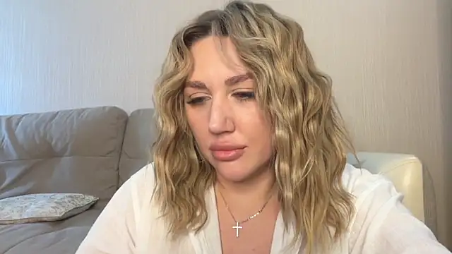 VickyLove047 online show from 06/27/26, 12:22