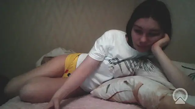 pink pikachu  online show from 05/23/26, 11:47