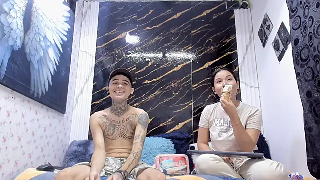Snapshot of exotic_hot_couple chatting on 06/24/26, 07:35 exotic hot couple online show from 06/24/26, 07:35