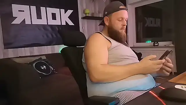 TinyDickBear online show from 09/10/25, 07:14