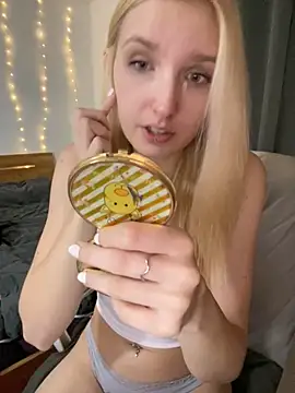 AnnyBelleX online show from 11/15/25, 04:03