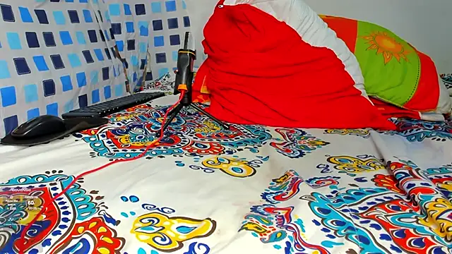 yonsol abril online show from 01/06/25, 08:39