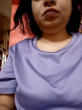 sunita-doll online show from 11/28/25, 01:41