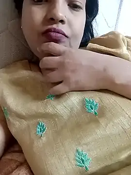 sunita-doll online show from 11/30/25, 09:46