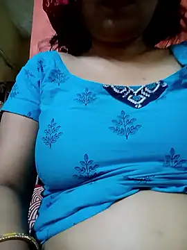 sunita-doll online show from 03/23/26, 01:42
