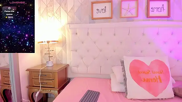 rebeca watsson online show from 02/10/26, 11:25