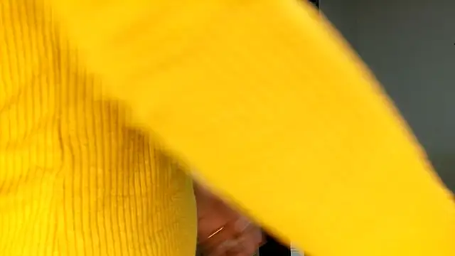 Paloma Desire online show from 12/24/24, 12:22