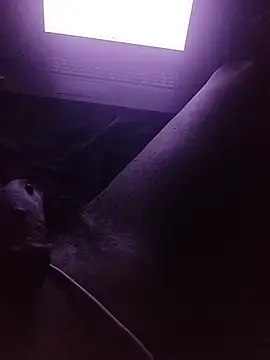 Sakile113 online show from 04/20/26, 05:48