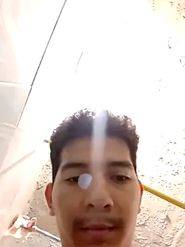 Snapshot of AlexP457 chatting on 12/23/24, 03:18 AlexP457 online show from 12/23/24, 03:18