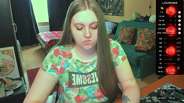 Alice Dreamgirl  online show from 02/24/26, 11:08