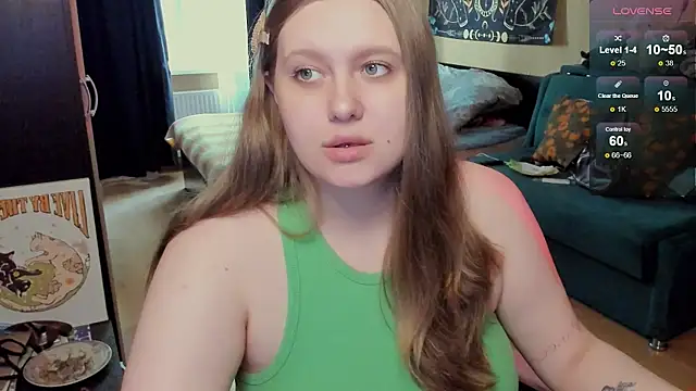 Alice Dreamgirl  online show from 07/18/26, 11:47