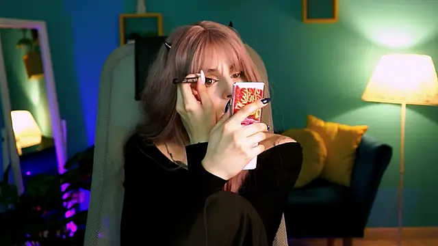 Snapshot of JadeCastle_ chatting on 03/19/25, 02:16 JadeCastle online show from 03/19/25, 02:16