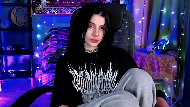 JadeCastle  online show from 02/10/26, 04:22