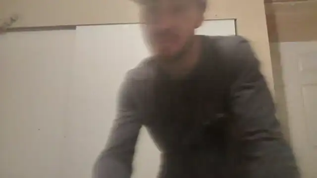 Huntzg23 online show from 02/01/26, 11:03