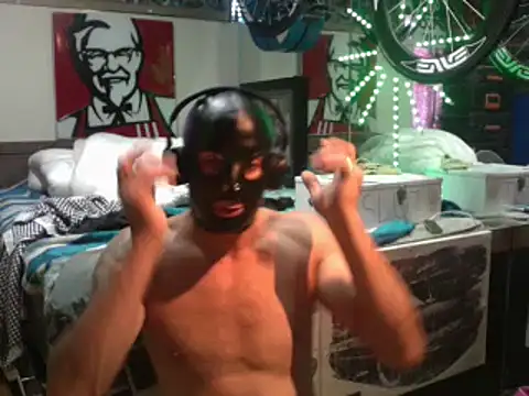 Snapshot of kinkycdslutsv chatting on 03/06/25, 09:31 kinkycdslutsv online show from 03/06/25, 09:31