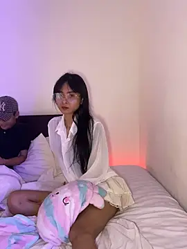 Snapshot of Nn065 chatting on 03/08/25, 09:06 Nn065 online show from 03/08/25, 09:06