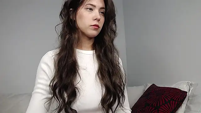 Snapshot of Anna_Mary_Rose chatting on 12/19/25, 07:59 Anna Mary Rose online show from 12/19/25, 07:59