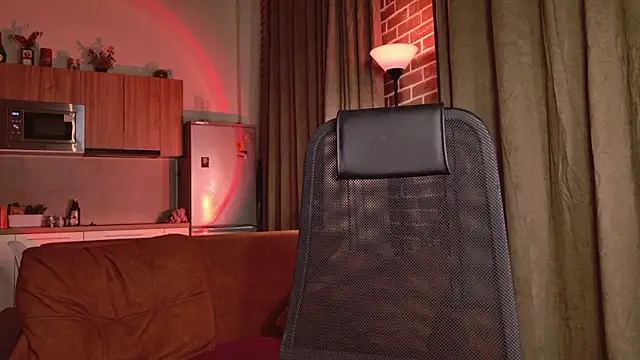 Snapshot of Cristmass_princess chatting on 10/02/25, 08:05 Cristmass princess online show from 10/02/25, 08:05