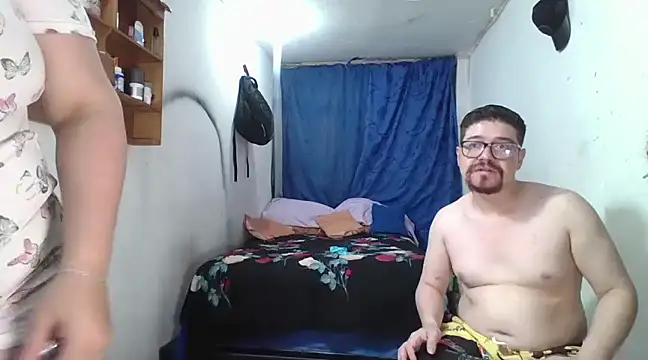 pecadodulce123 online show from 03/17/25, 02:19