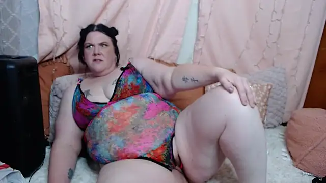 leenieb88 online show from 01/27/25, 11:11