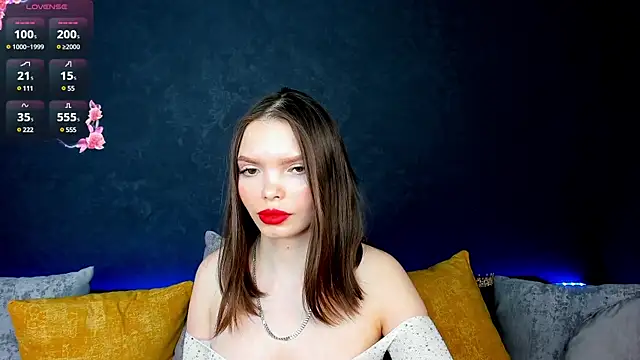 Curvy Dynamite  online show from 02/15/25, 08:00