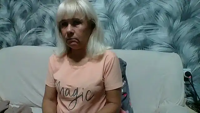 sakura blonde online show from 09/30/25, 05:40