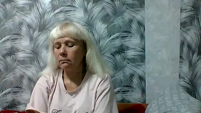 sakura blonde online show from 10/05/25, 07:45