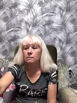 sakura blonde online show from 10/27/25, 05:28