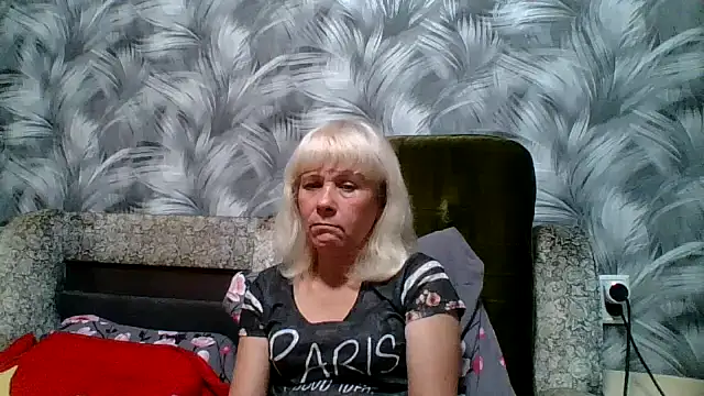 sakura blonde online show from 10/29/25, 09:05