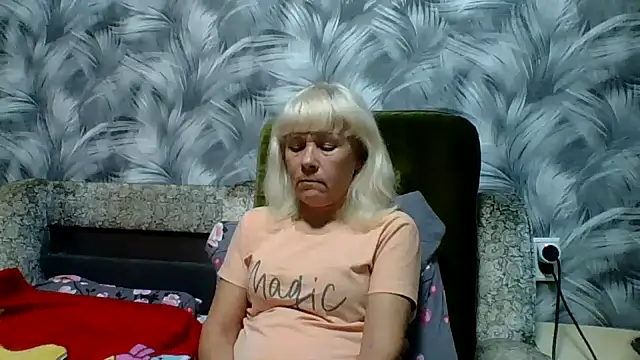 sakura blonde online show from 10/30/25, 06:08