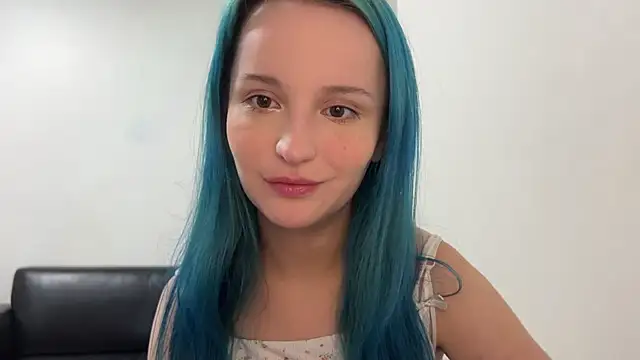 bumble bee online show from 01/02/25, 04:02