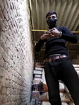 Suraj223kumar online show from 12/22/24, 05:45