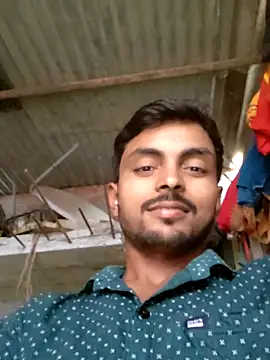 Suraj223kumar online show from 09/15/25, 04:01